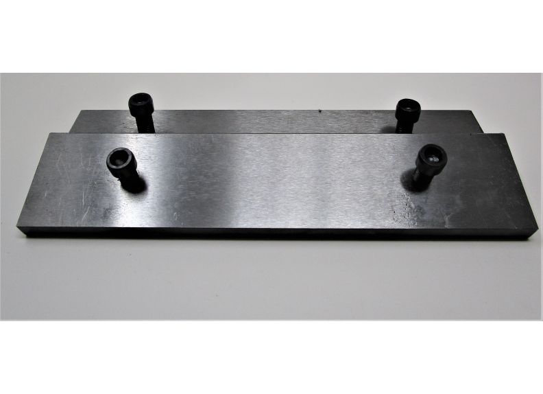 Jaw Insert Assembly W/ 4 Screws | 11748-01
